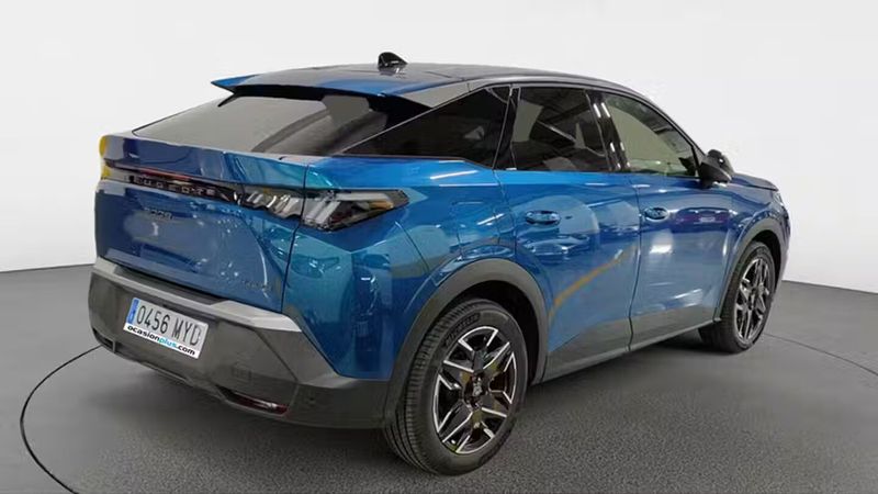 Peugeot 3008 • 2025 • 3,118 km 7