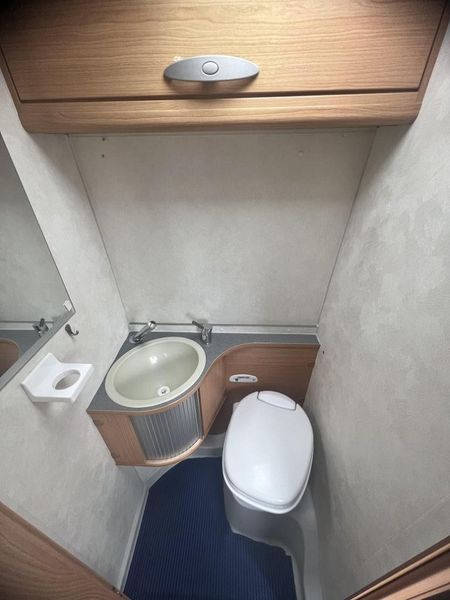 Fiat Ducato • 2009 • 183,000 km 10