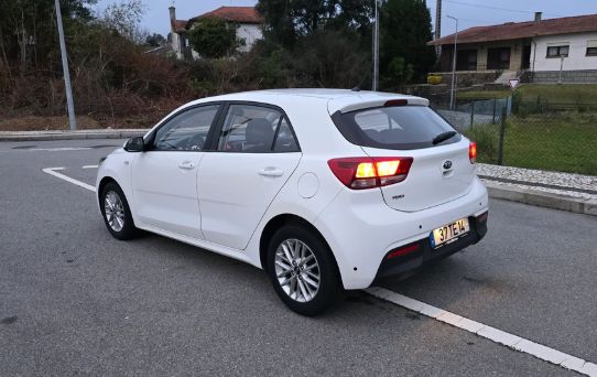 Kia Rio • 2017 • 59,200 km 2