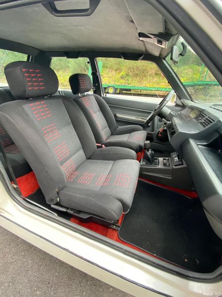 Renault Mégane • 1987 • 95,000 km 4