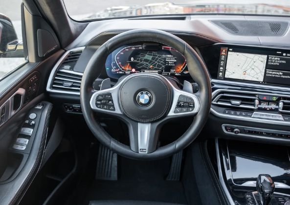 BMW X7 • 2019 • 178,000 km 3