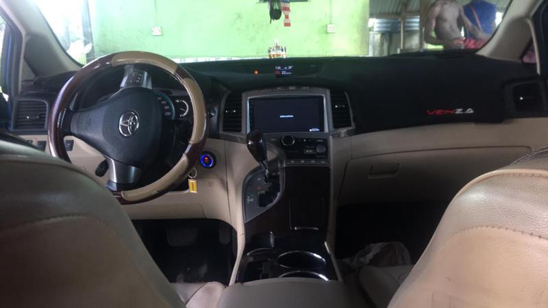 Acura  • 2010 • 141,000 km 10