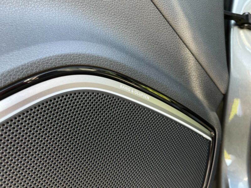 Audi S3 • 2016 • 129,500 km 14