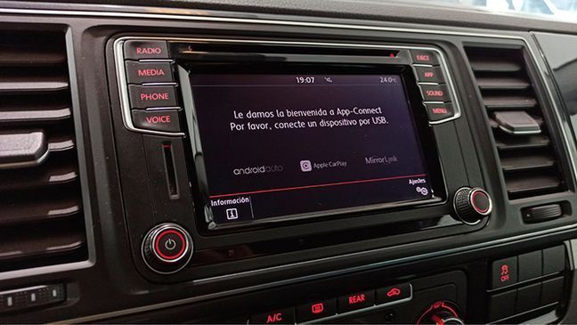 Volkswagen Multivan • 2020 • 80,000 km 9