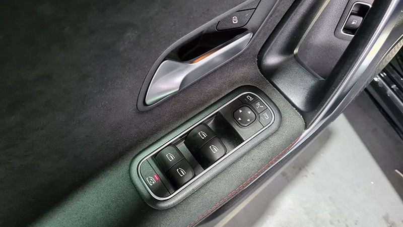 Mercedes-Benz A-Class • 2021 • 30,786 km 16