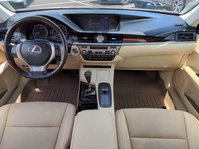 Lexus IS • 2014 • 80 km 11