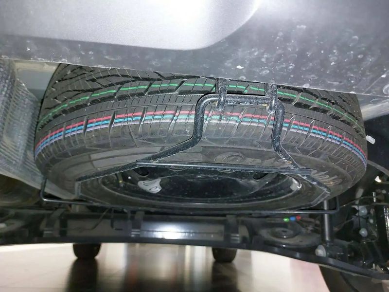 Dacia Duster • 2023 • 10,916 km 13