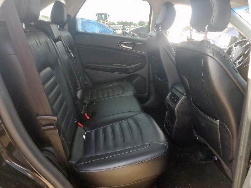 Ford Edge • 2015 • 10,000 mi 8