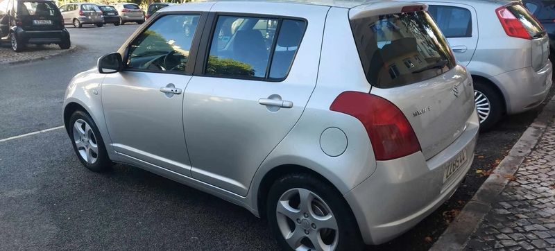 Suzuki Swift • 2006 • 220,000 km 6