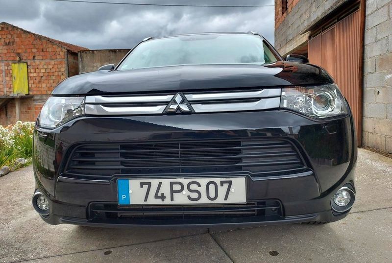 Mitsubishi Outlander • 2015 • 169,999 km 1