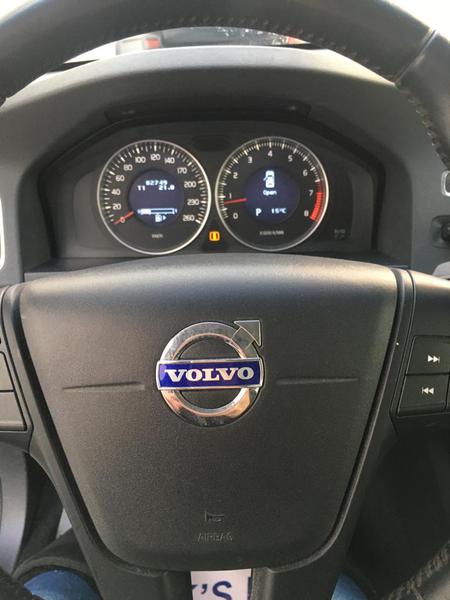 Volvo S60 • 2013 • 85,000 km 9