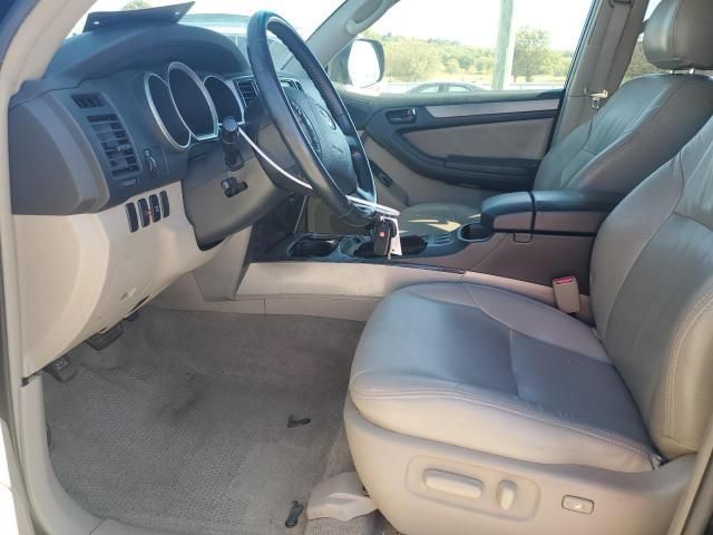 Toyota 4 Runner Limited • 2005 • 10,000 mi 7