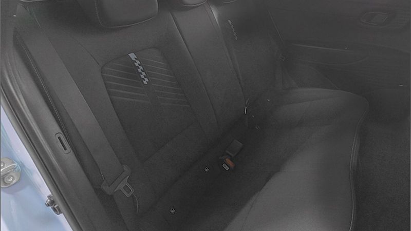 Hyundai i20 • 2024 • 396 km 9