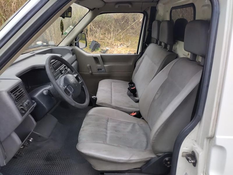 Volkswagen T4 • 1999 • 50,000 km 4