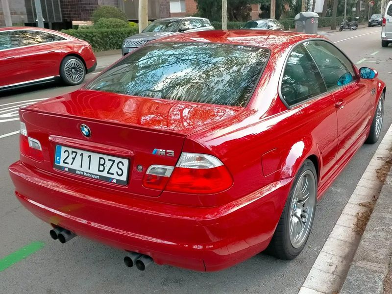 BMW M3 • 2002 • 78,000 km 2