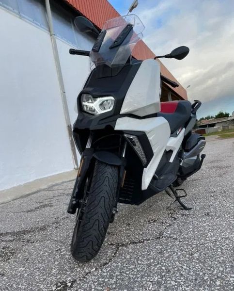 Bmw c400x • 2018 • 6,000 km 1