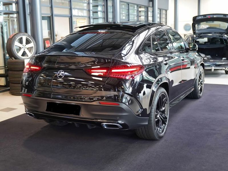 Mercedes-Benz GLE • 2023 • 6,457 km 2