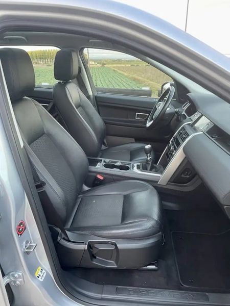 Land Rover Discovery Sport • 2017 • 196,000 km 10