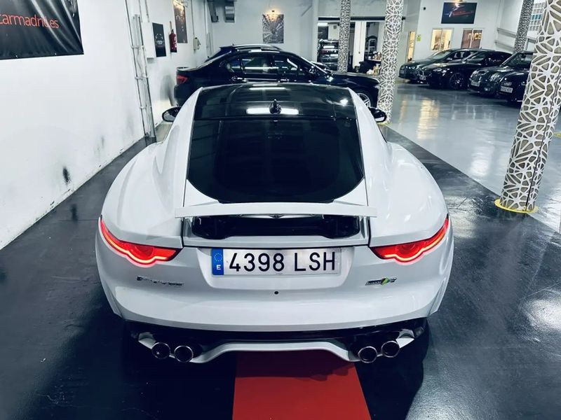 Jaguar F-Type • 2017 • 48,000 km 2