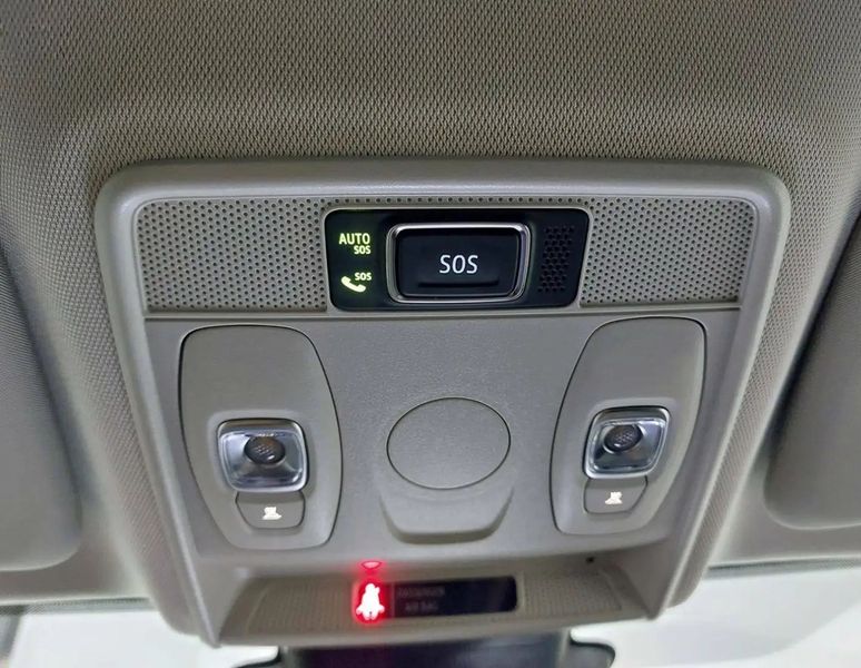 Renault Captur • 2022 • 21,045 km 10