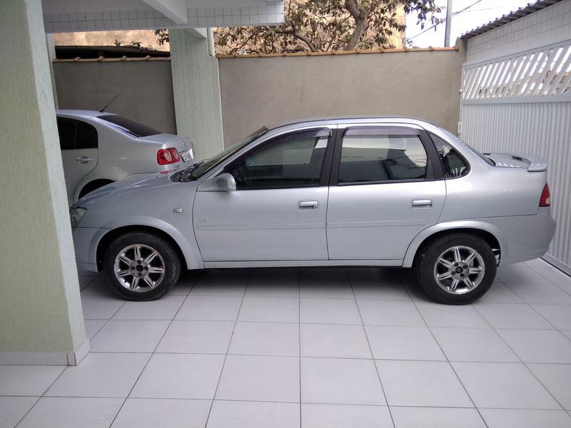 Chevrolet Classic • 2011 • 79,760 km 3