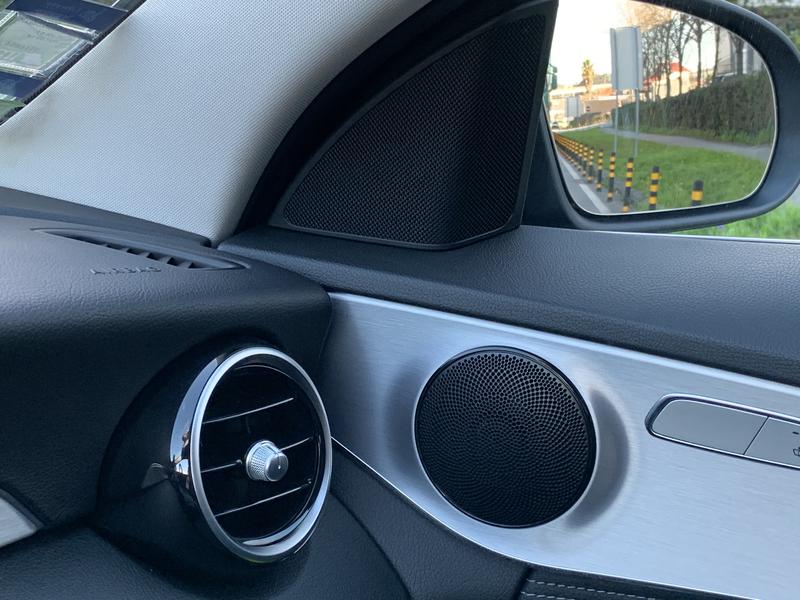 Mercedes-Benz C • 2015 • 153,000 km 12