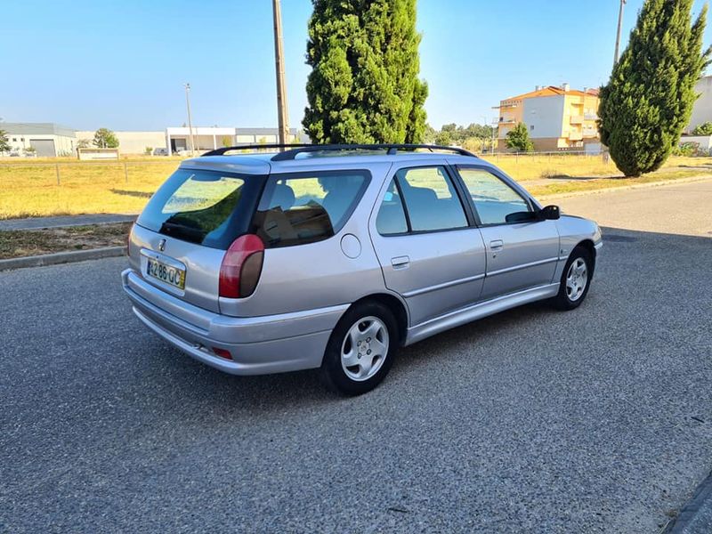 Peugeot 306 • 2000 • 228,000 km 5