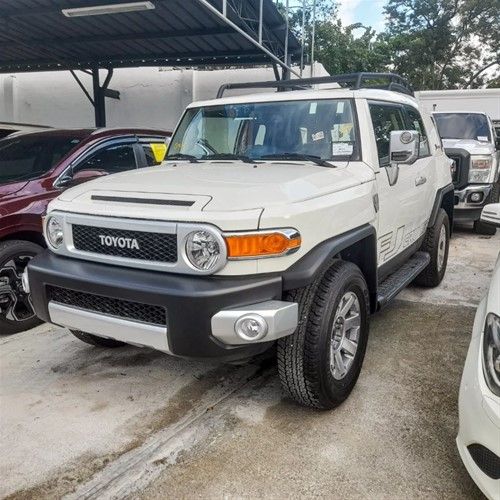 Toyota FJ Cruiser • 2017 • 14 km 1
