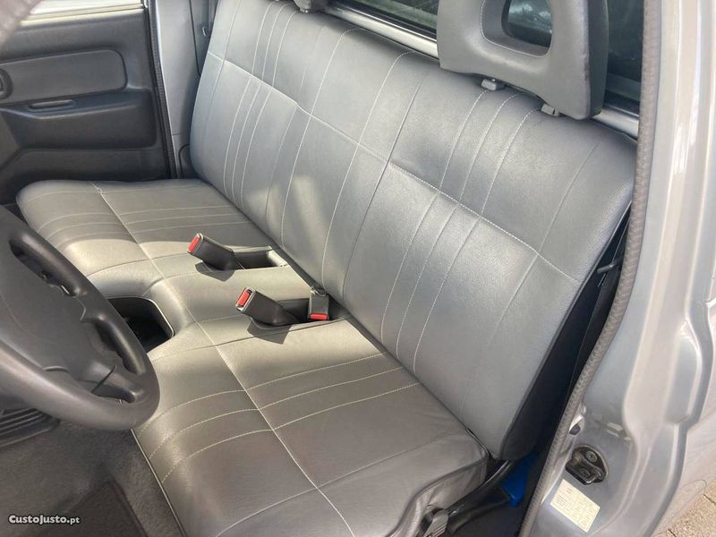 Mitsubishi L200 • 2000 • 80,000 km 6