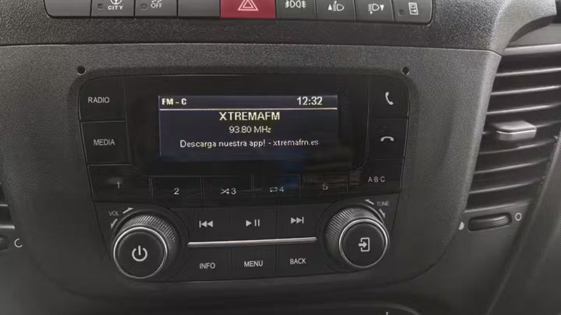 Mercedes-Benz Sprinter • 2024 • 42,261 km 22