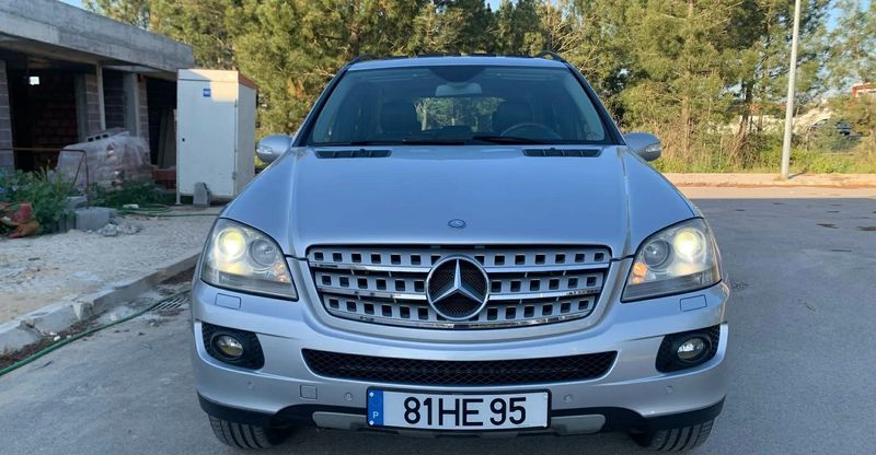 Mercedes-Benz ML 400 • 2009 • 226,000 km 3