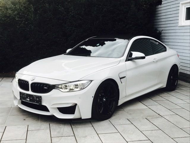 BMW M4 • 2015 • 148,000 km 5
