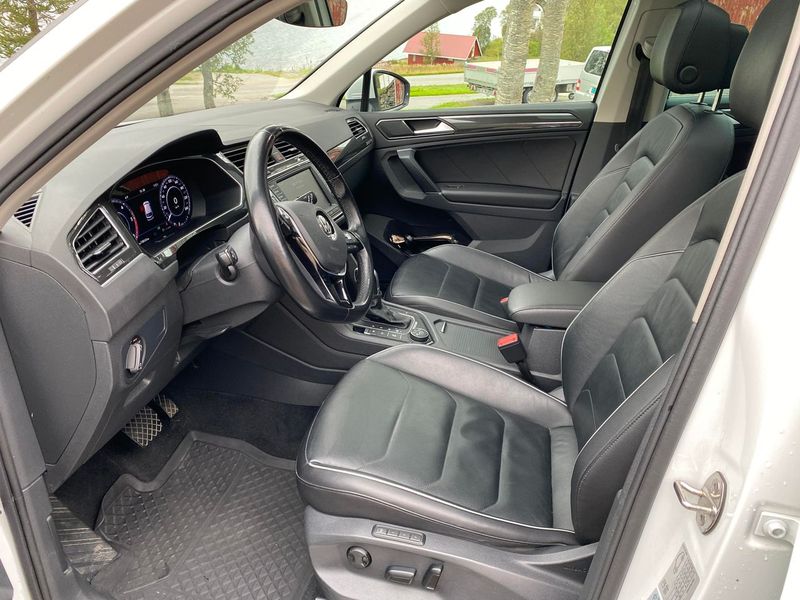 Volkswagen Tiguan • 2017 • 203,159 km 3