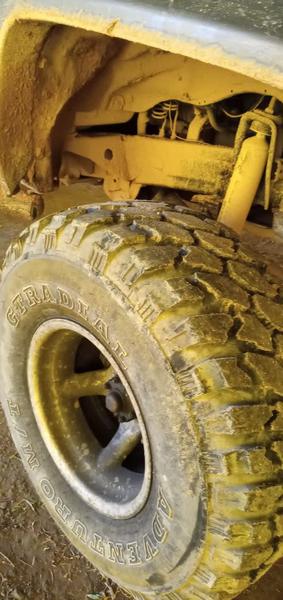 Toyota Land Cruiser • 1990 • 100,000 km 3