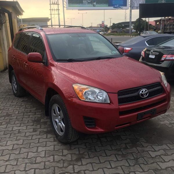 Toyota RAV4 • 2010 • 45 km 1