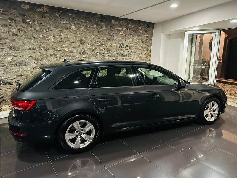 Audi A4 Avant • 2018 • 74,000 km 4
