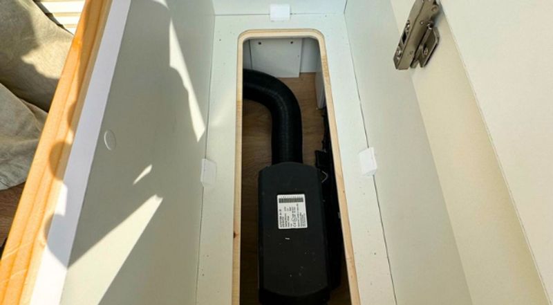 Volkswagen Crafter • 2023 • 15,000 km 3