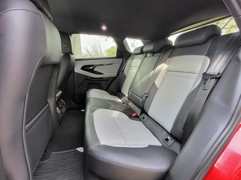 Land Rover Range Rover Evoque • 2019 • 101,000 km 11