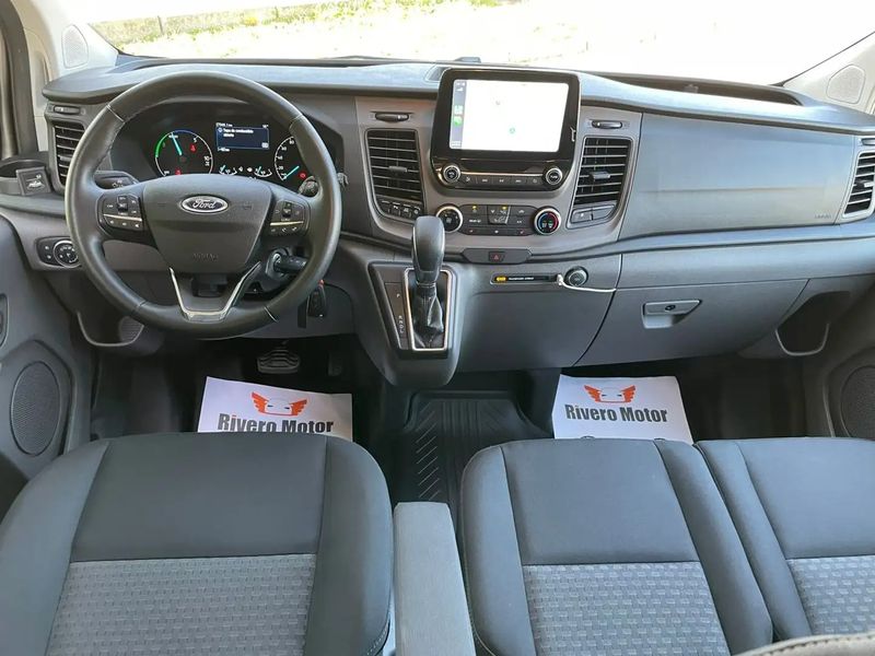 Ford Transit Custom • 2022 • 27,000 km 4