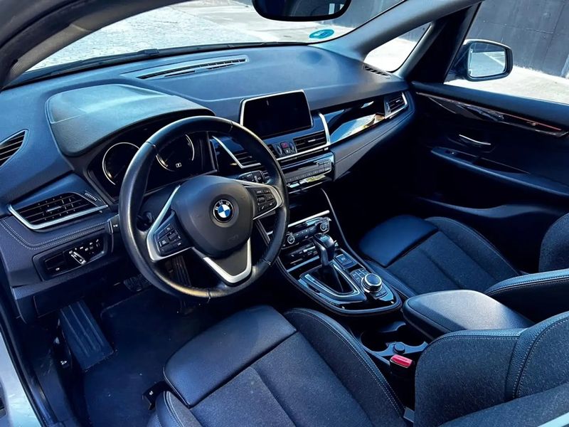BMW 2 Series • 2020 • 60,000 km 7