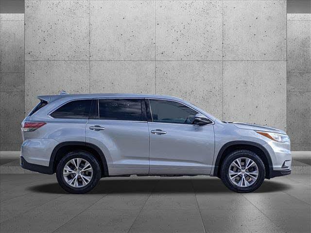 Toyota Highlander • 2015 • 193,933 km 15