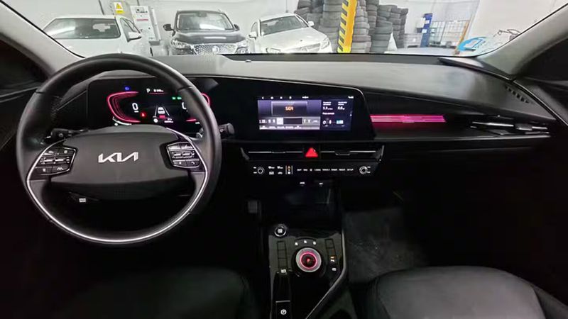 Kia Niro • 2022 • 40,840 km 4