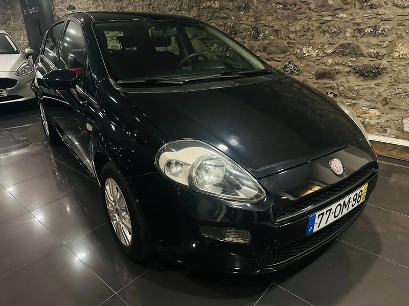 Fiat Grande Punto • 2014 • 149,000 km 3