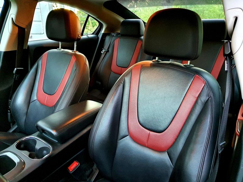 Opel Ampera • 2013 • 82,500 km 6