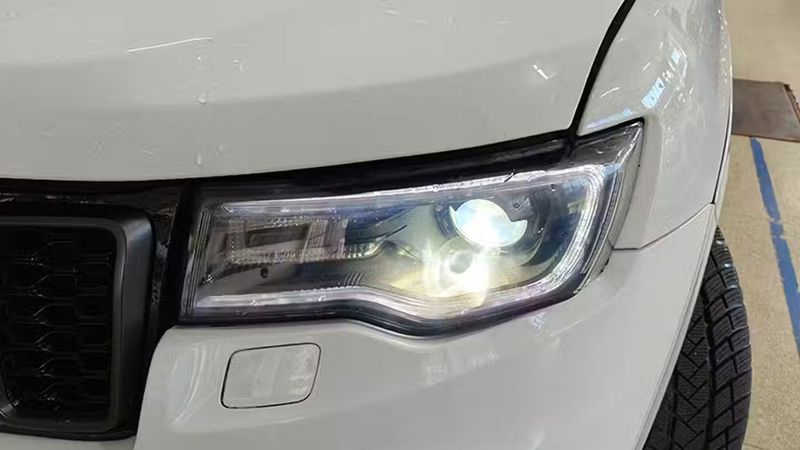 Jeep Grand Cherokee • 2019 • 114,045 km 12