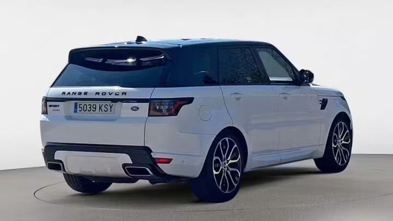 Land Rover Range Rover Sport • 2019 • 43,000 km 4