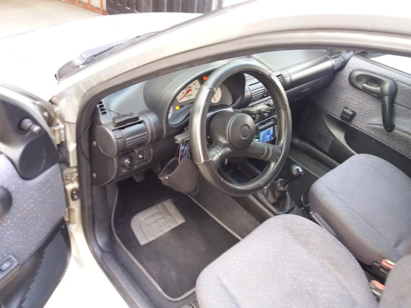 Chevrolet Corsa • 2003 • 103,600 km 2