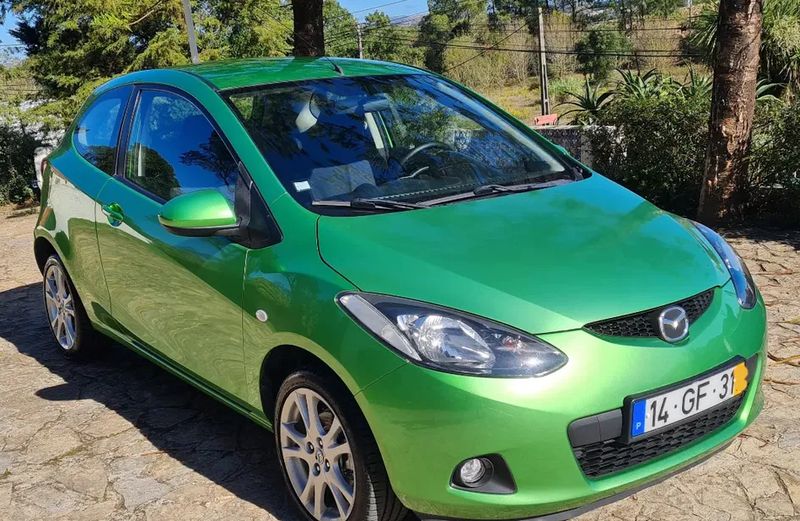 Mazda 2 • 2008 • 249,000 km 1