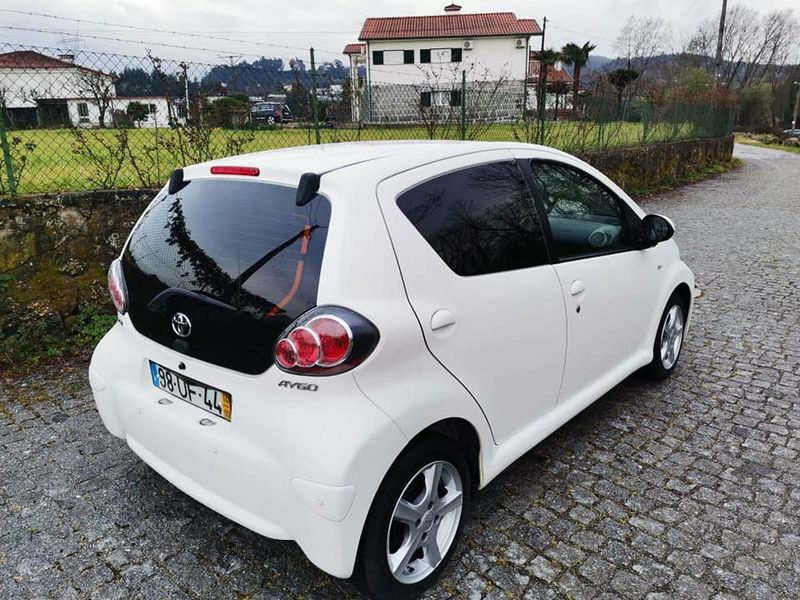 Toyota Auris • 2014 • 123,000 km 5