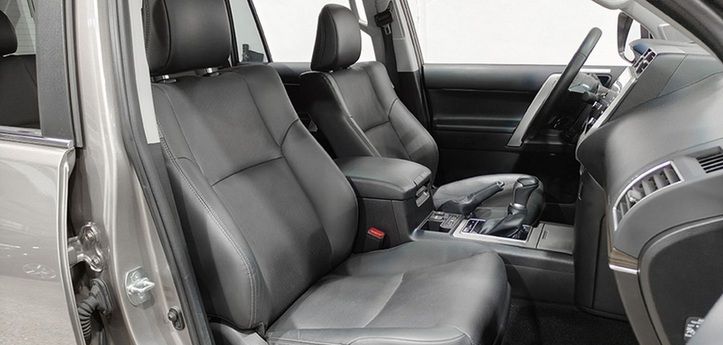 Toyota Land Cruiser • 2022 • 21,400 km 4